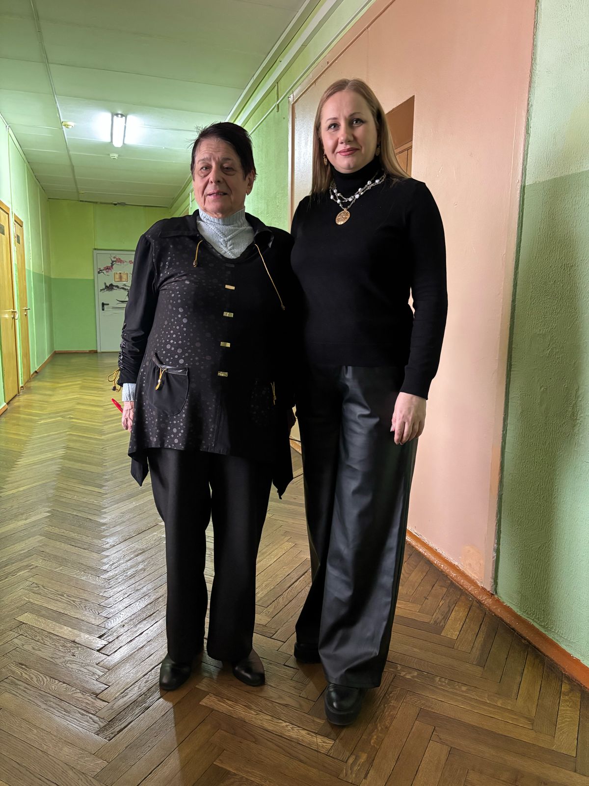 Фотография школы.